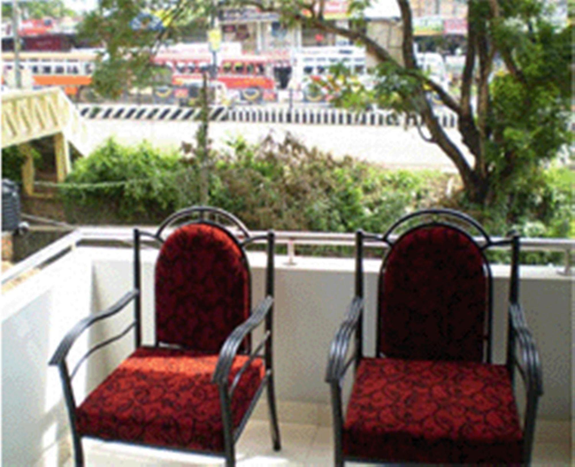 Bennies Inn Kottayam Extérieur photo
